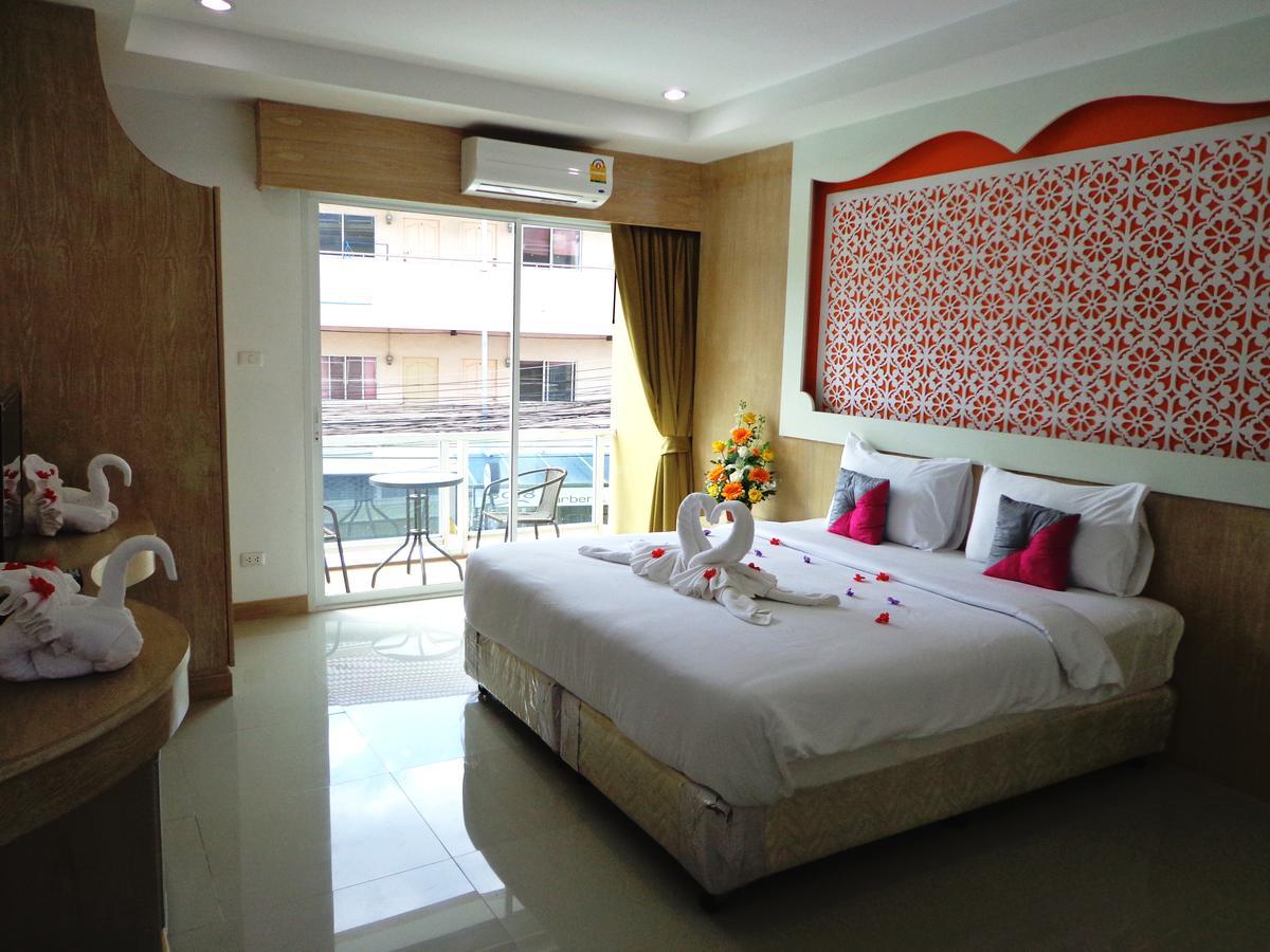 Red Sapphire Hotel Patong Dış mekan fotoğraf