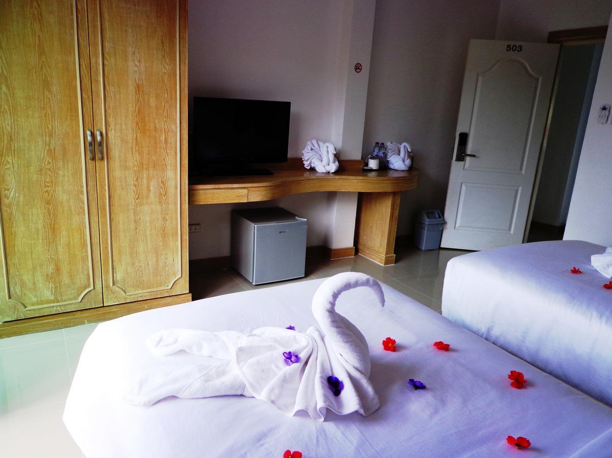 Red Sapphire Hotel Patong Dış mekan fotoğraf